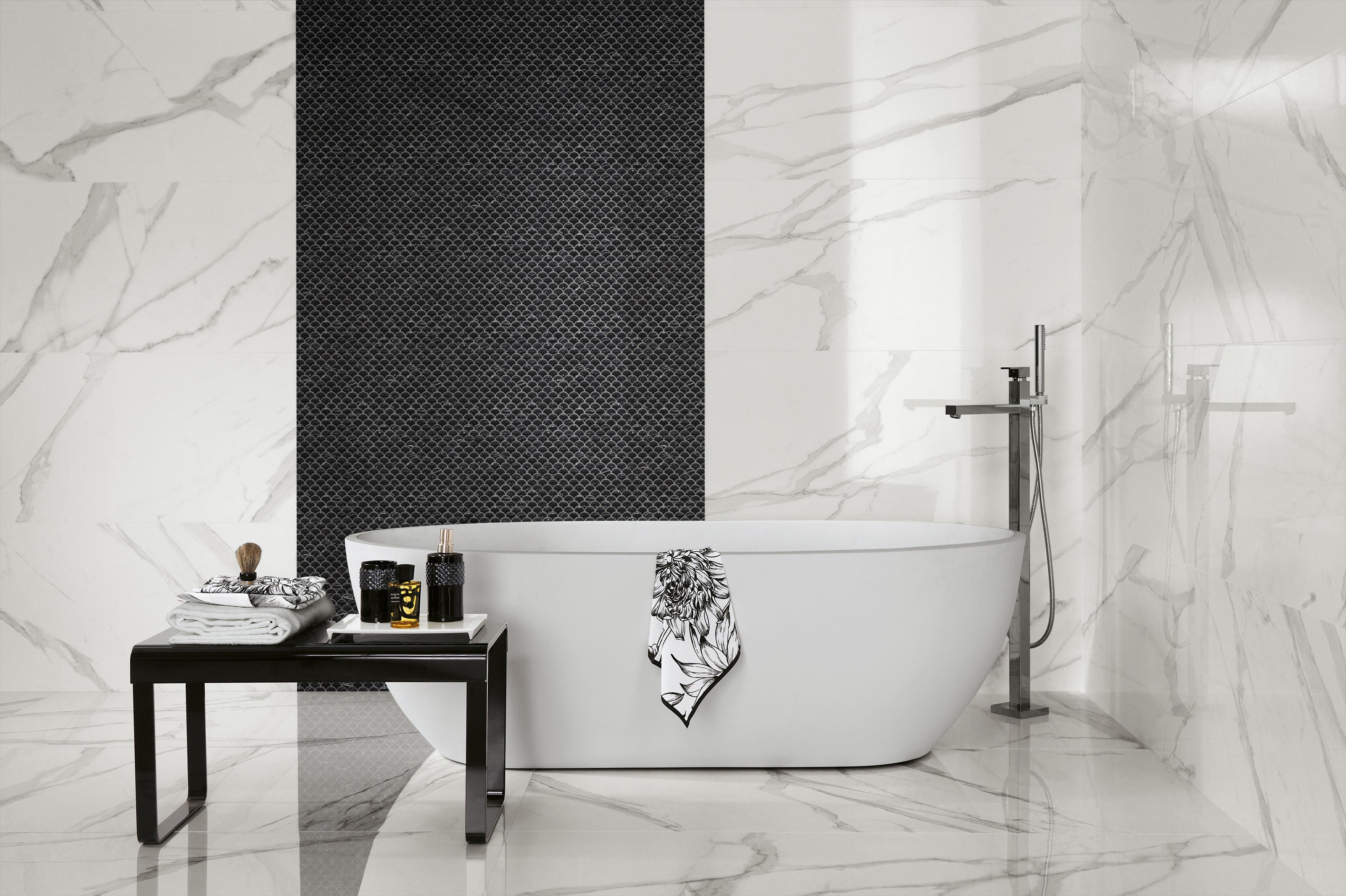Eternal Nero Curve Appeal Glass Mosaic