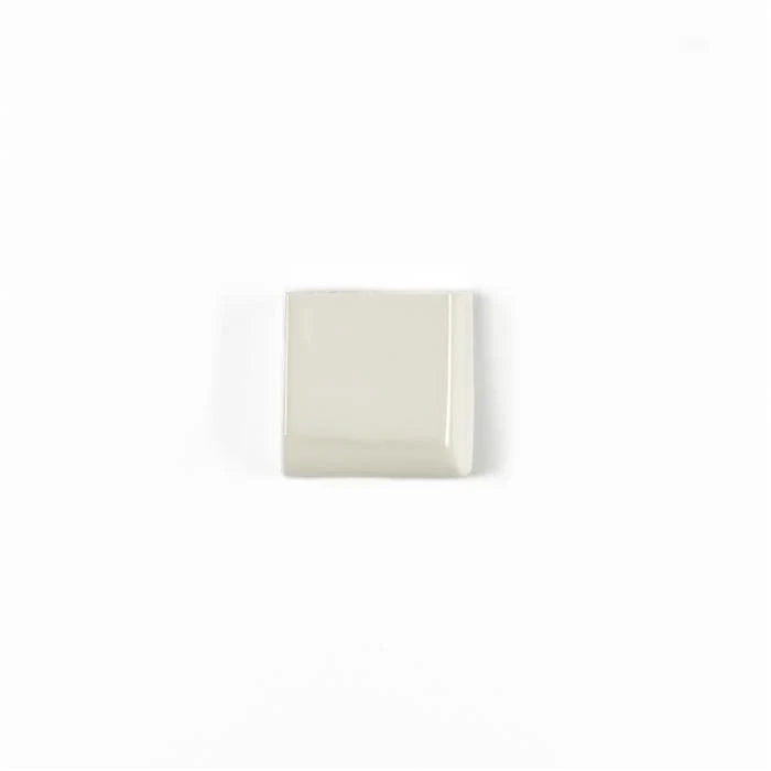 Whisper White | The Essentials | Corner Bullnose 1.5x1.5 - Sample